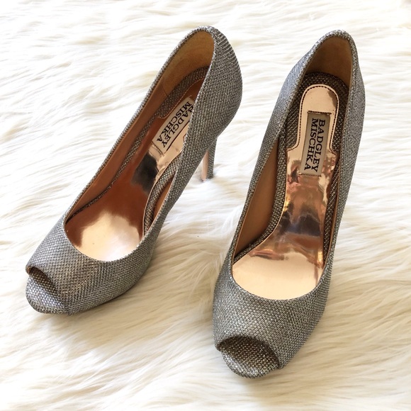 BADGLEY MISCHKA wedding formal peep toe heels - Picture 4 of 8